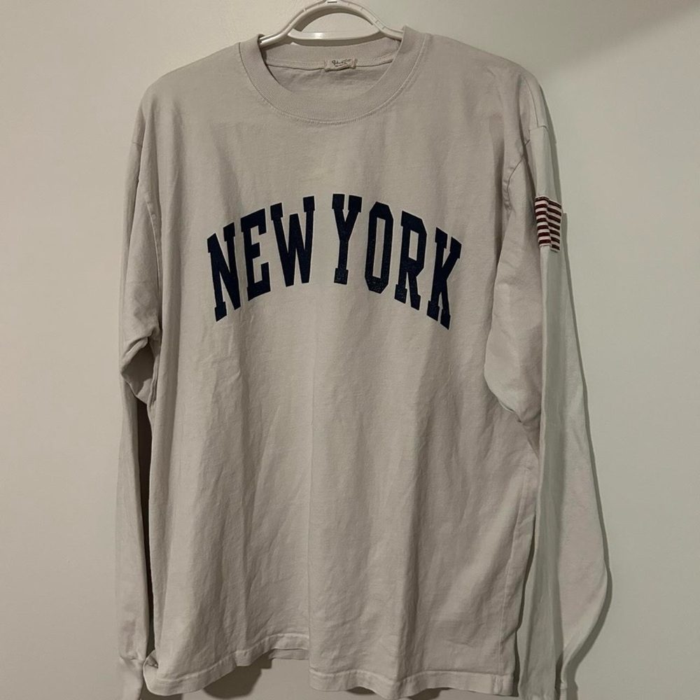 Brandy Melville White New York Long Sleeve Tee